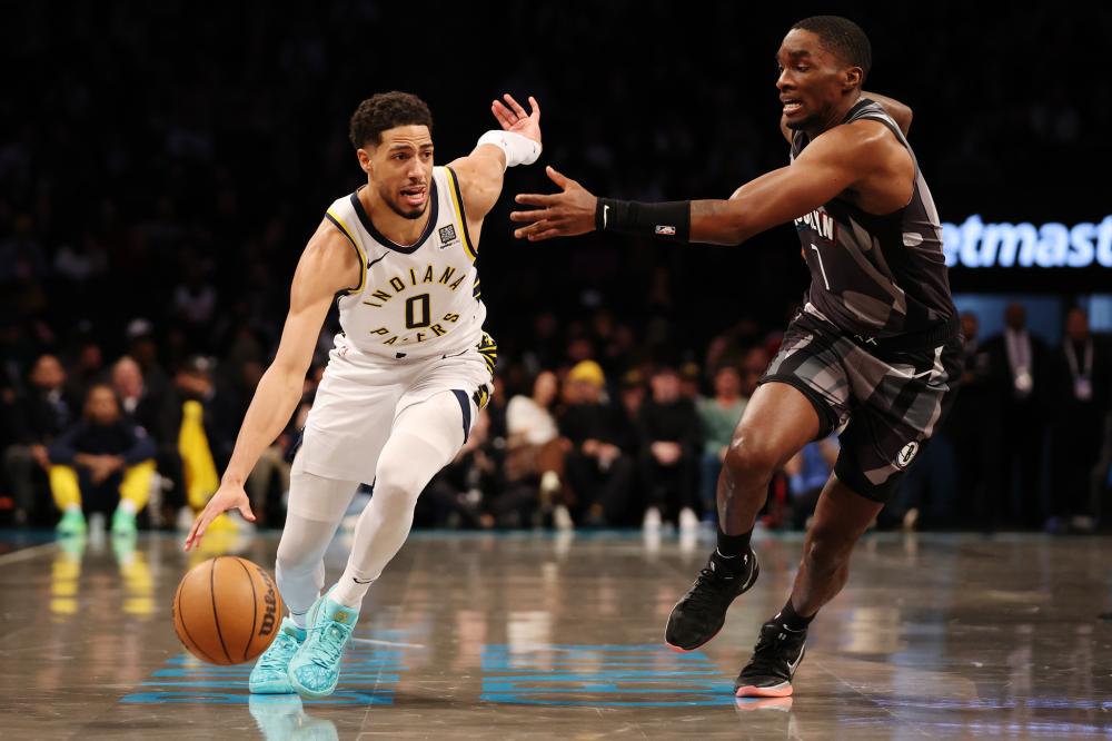 球迷们对本 球迷们对本